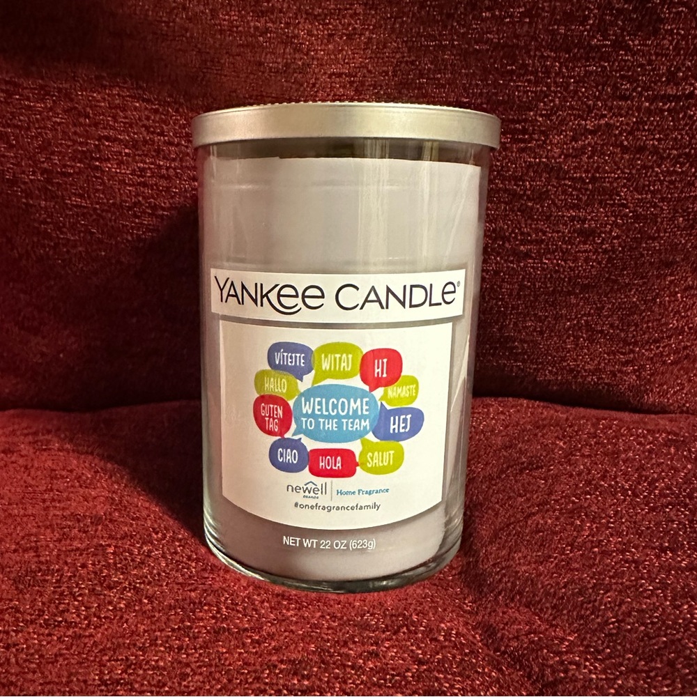 New Yankee Candle Silver Birch - Picture 2 of 3